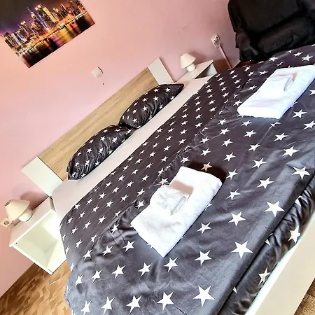 4 * Póla